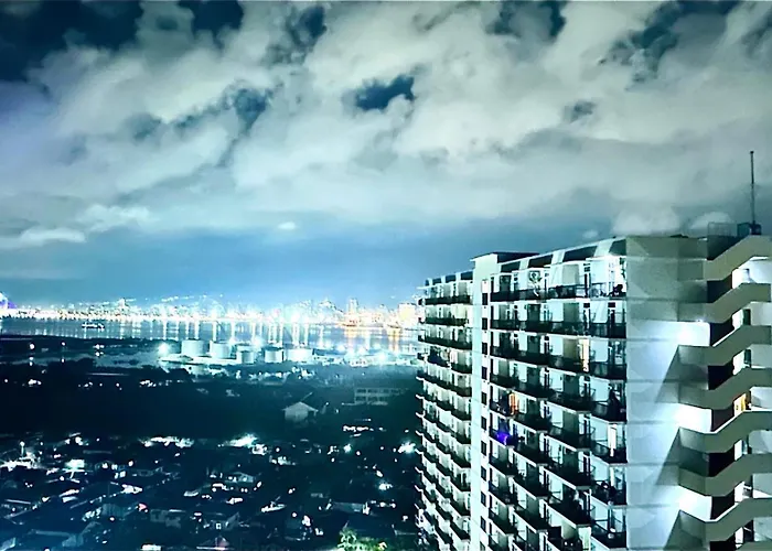Luxurious Deluxe - Ehubstay Mactan Cebu - Saekyung Looc 4*